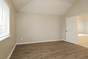 302 Cedar Branch Dr, League City, TX 77573 - Photo 10