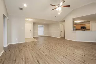 302 Cedar Branch Dr, League City, TX 77573 - Photo 6