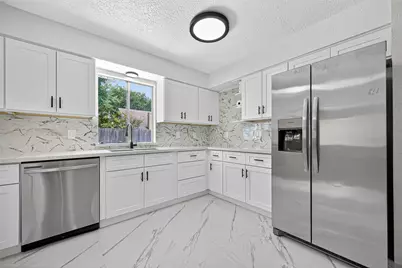 15934 Tumbling Rapids Drive, Houston, TX 77084 - Photo 8