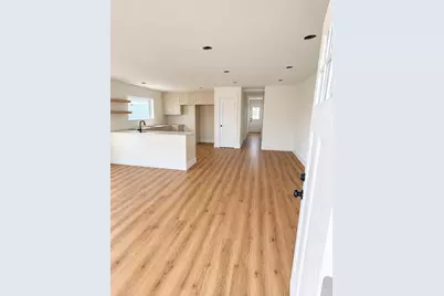 524 N Super Street, Houston, TX 77011 - Photo 2