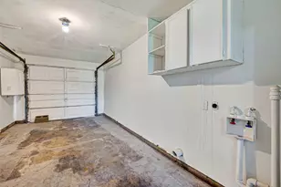1200 Cypress St, Baytown, TX 77520 - Photo 24