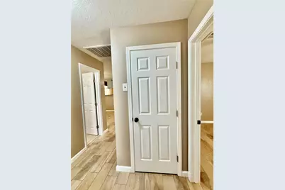 7225 Hummingbird Lane, Texas City, TX 77591 - Photo 22