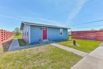 20006 Sanchez Road, Alvin, TX 77511 - Photo 2