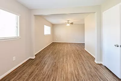 1810 Runaway Scrape Court, Richmond, TX 77406 - Photo 8