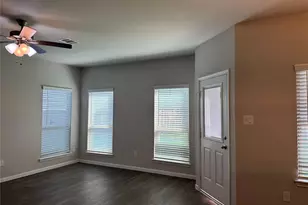 149 Camelot Pl Ct, Conroe, TX 77304 - Photo 8
