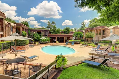 7555 Katy Fwy #146, Houston, TX 77024 - Photo 26