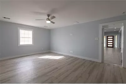 7610 Harlem Street, Baytown, TX 77521 - Photo 10