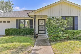 15711 Sea Liner Dr, Houston, TX 77062 - Photo 4