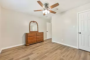 15711 Sea Liner Dr, Houston, TX 77062 - Photo 24