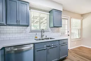 15711 Sea Liner Dr, Houston, TX 77062 - Photo 18