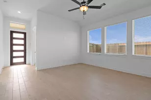 11823 Benes Dr, Mont Belvieu, TX 77523 - Photo 8