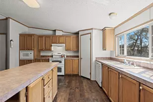 16416 Crockett Bend Dr, Conroe, TX 77303 - Photo 18