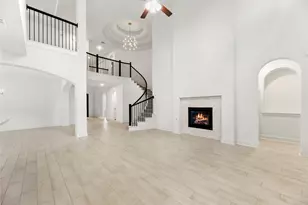 981 Cortez Creek Dr, Conroe, TX 77304 - Photo 6