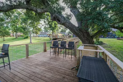 324 Juniper Street, Lake Jackson, TX 77566 - Photo 46