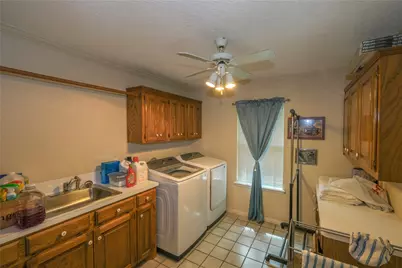 324 Juniper Street, Lake Jackson, TX 77566 - Photo 30
