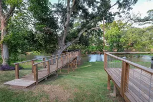 324 Juniper St, Lake Jackson, TX 77566 - Photo 42