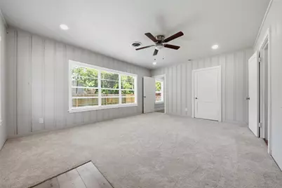 711 Bowie Street, Baytown, TX 77520 - Photo 12