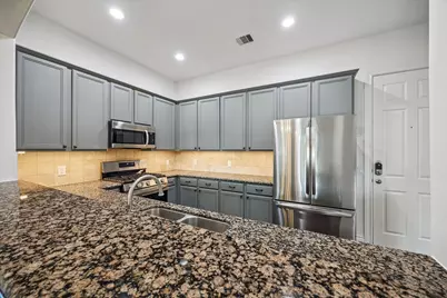 9026 Lakes At 610 Drive, Houston, TX 77054 - Photo 8