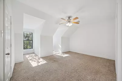 9026 Lakes At 610 Drive, Houston, TX 77054 - Photo 26