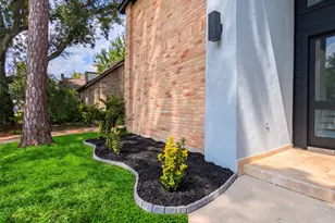 2815 Stoney Wood Dr, Houston, TX 77082 - Photo 2