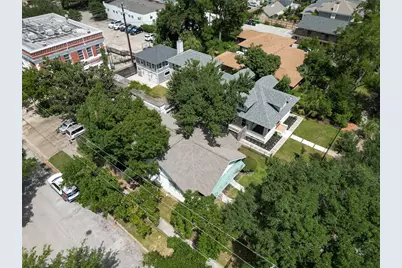 1201 Heights Boulevard #2, Houston, TX 77008 - Photo 14