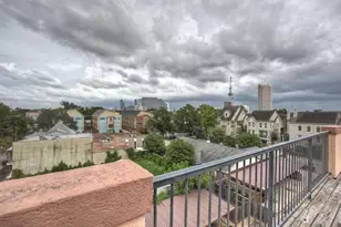 806 Jackson Hill St, Houston, TX 77007 - Photo 12