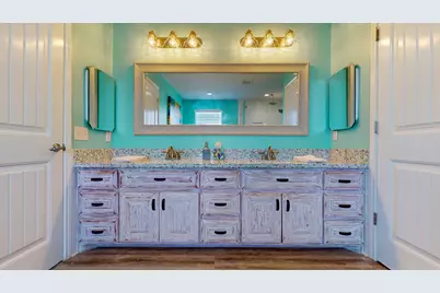 1822 Redfish Lane, Crystal Beach, TX 77650 - Photo 14