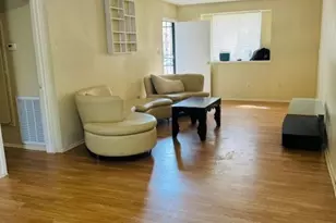 4813 E Ridge Creek Dr Dr, Houston, TX 77053 - Photo 4