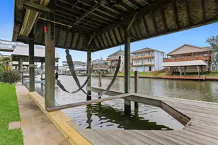 12901 E Barcelona, Galveston, TX 77554 - Photo 34