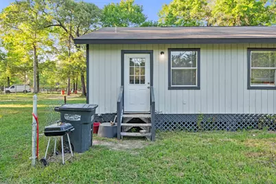 461 Trails End Drive, Cleveland, TX 77328 - Photo 12