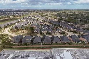 5423 Mason Mountain Ln, Houston, TX 77059 - Photo 48