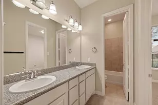 5423 Mason Mountain Ln, Houston, TX 77059 - Photo 24