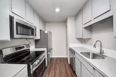 10051 Westpark Drive #272, Houston, TX 77042 - Photo 16