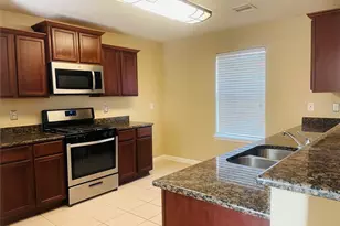 9434 Turquoise Meadow Ln, Rosharon, TX 77583 - Photo 6