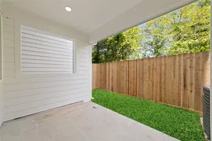 810 Elkhart St, Houston, TX 77091 - Photo 40