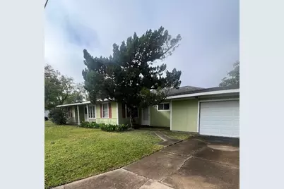 405 19th Street N, Texas City, TX 77590 - Photo 2