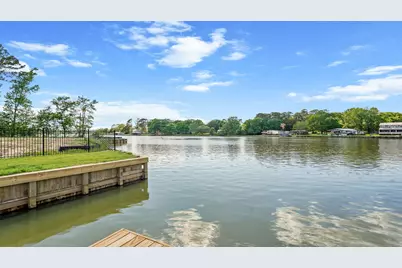 13046 Sorrento Bay Drive, Willis, TX 77318 - Photo 18