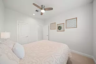 9551 Neuens Rd, Houston, TX 77080 - Photo 34