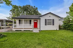 2427 Hodges St, Baytown, TX 77521 - Photo 1