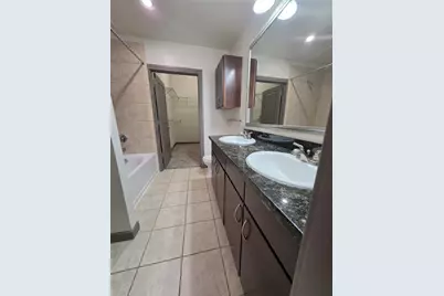 3616 Richmond #2112, Houston, TX 77046 - Photo 8