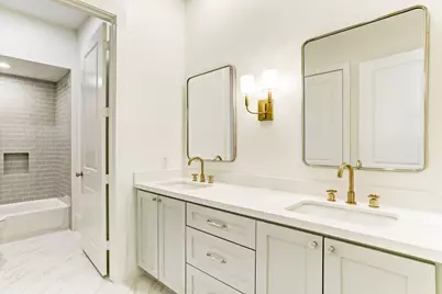 1050 W 42nd Street, Houston, TX 77018 - Photo 20