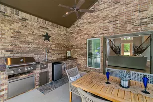 1202 Rocky Falls Ln, Huffman, TX 77336 - Photo 22