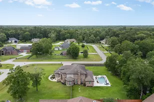 1202 Rocky Falls Ln, Huffman, TX 77336 - Photo 10
