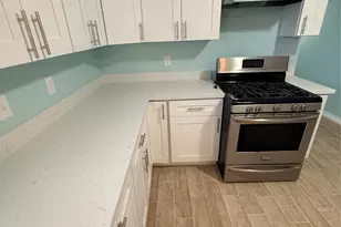 5107 Avenue Q, Galveston, TX 77551 - Photo 8