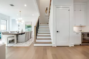 407 E 27th St, Houston, TX 77008 - Photo 32