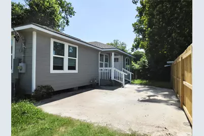 2722 Parker Road #B, Houston, TX 77093 - Photo 2