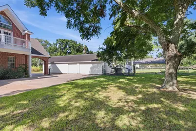 4907 Mimosa Lane, Richmond, TX 77406 - Photo 4