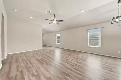 421 Camas Creek Lane, Magnolia, TX 77354 - Photo 6