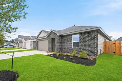 942 Sutherland Falls Street, Conroe, TX 77303 - Photo 2