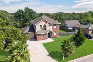 2820 28th Ave N, Texas City, TX 77590 - Photo 2